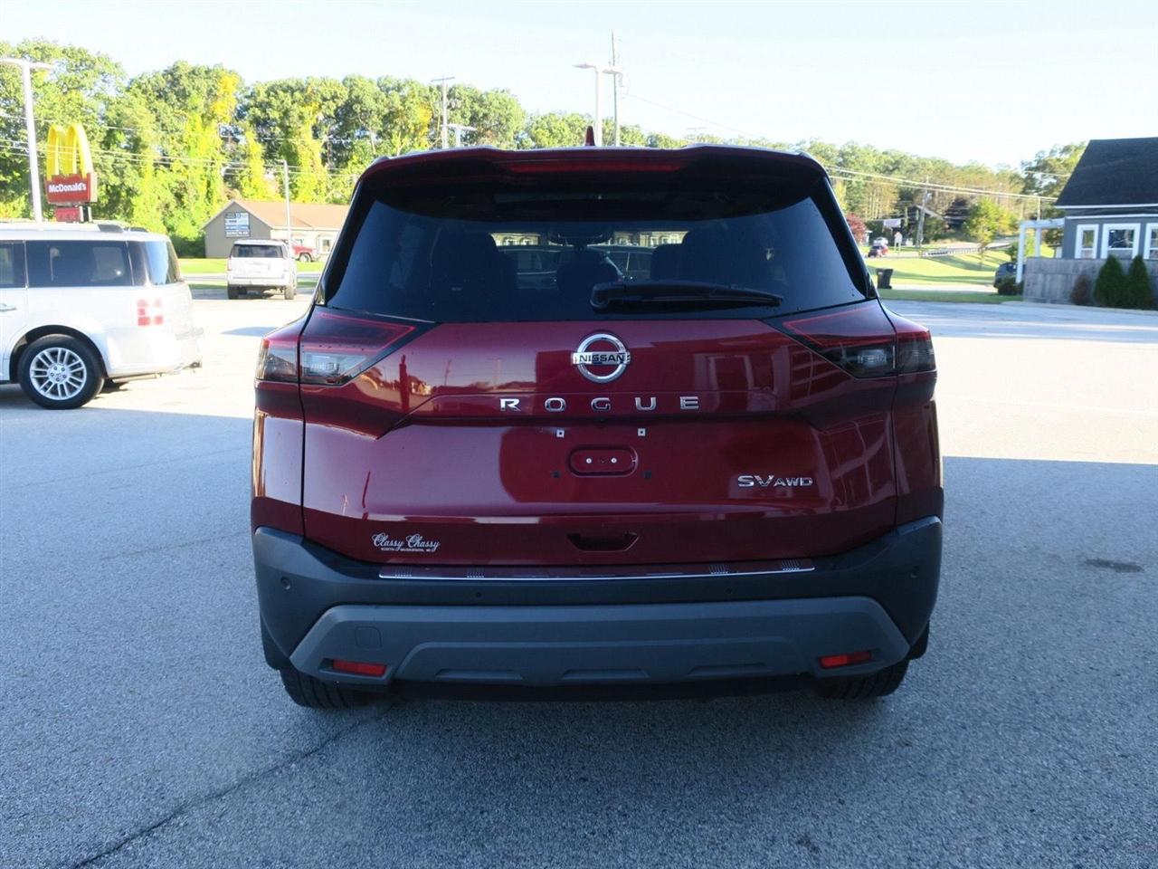 Nissan Rogue photo 9