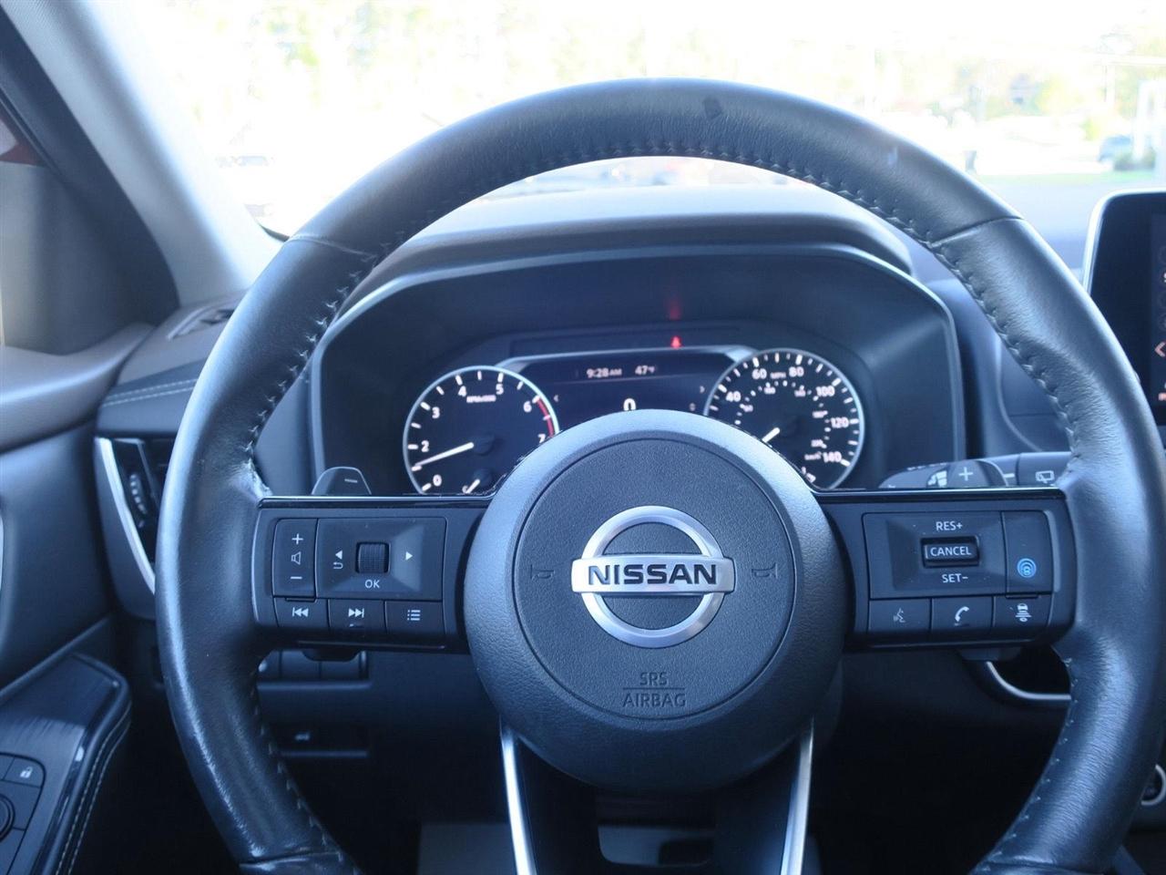 Nissan Rogue photo 16