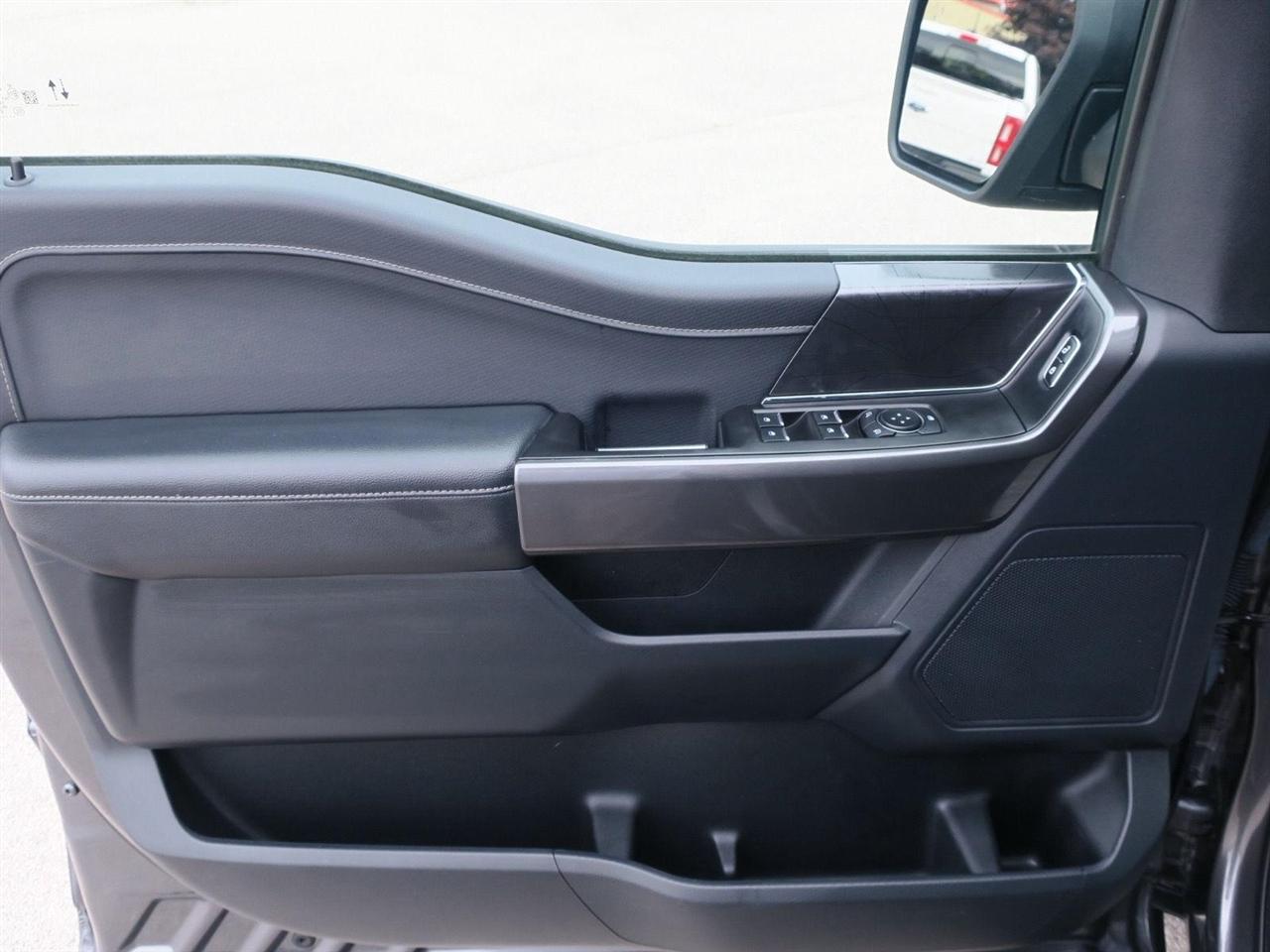 Ford F-150 photo 15