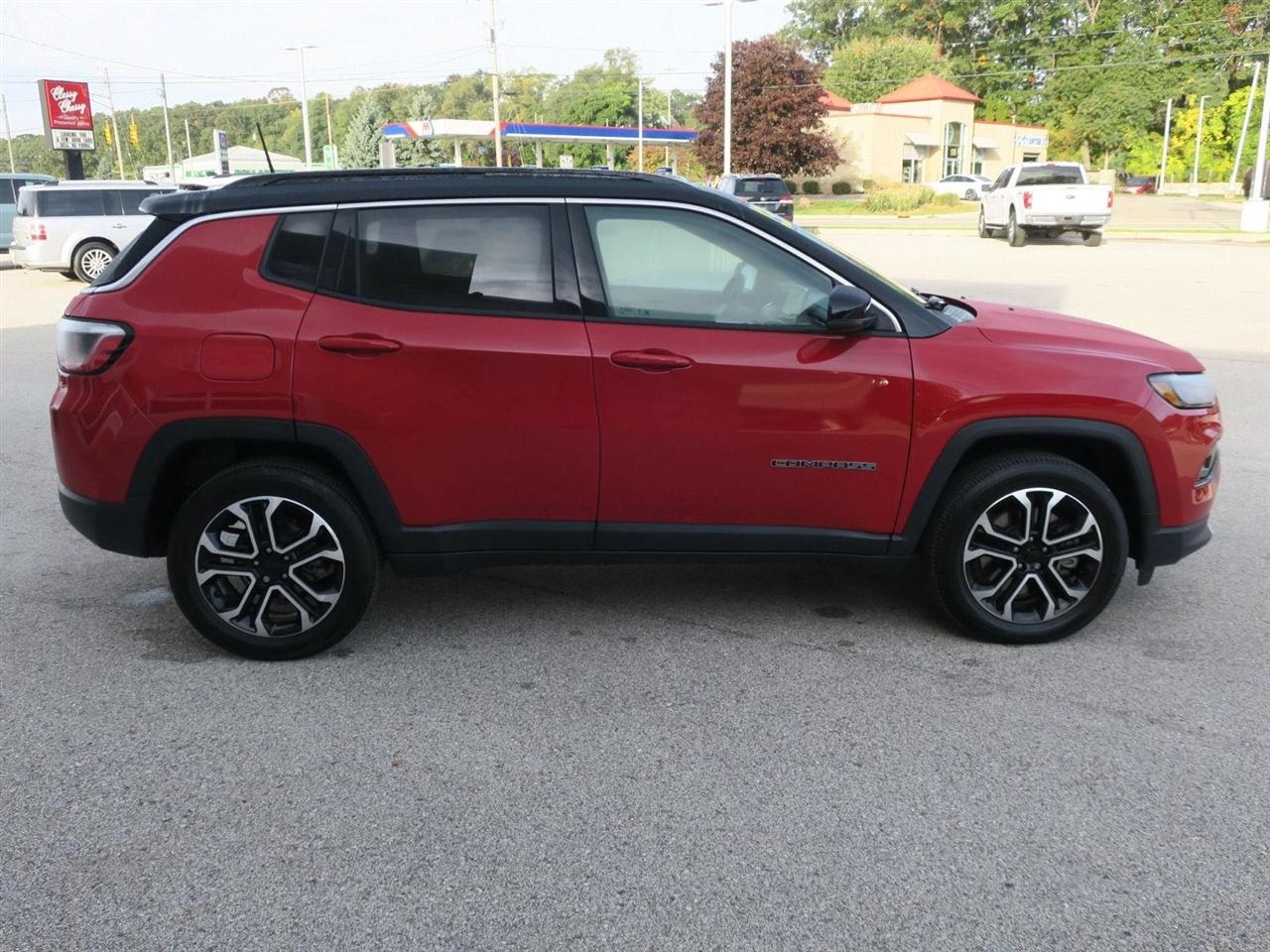 Jeep Compass photo 5