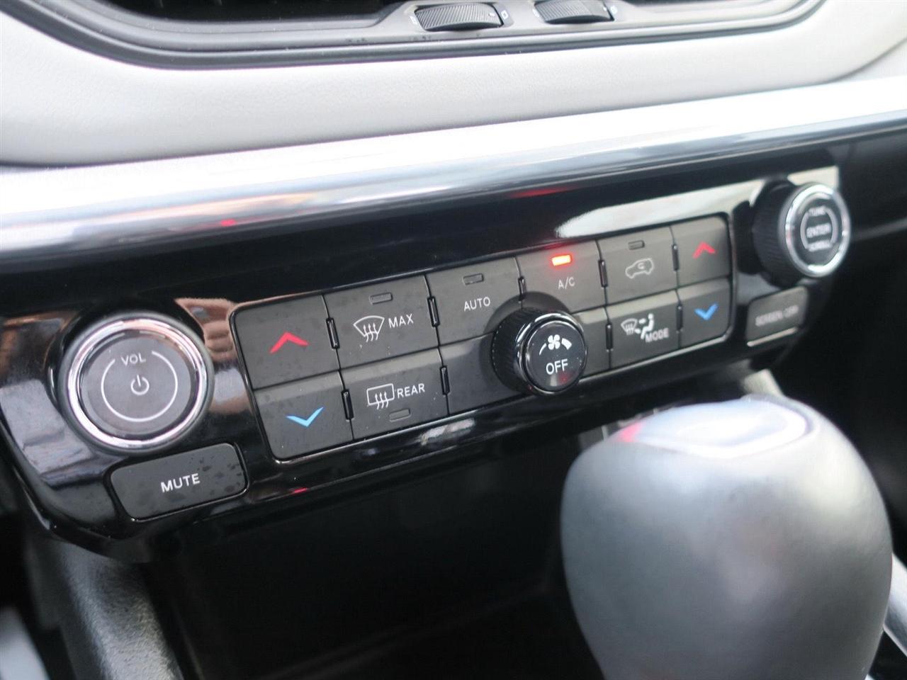 Jeep Compass photo 19
