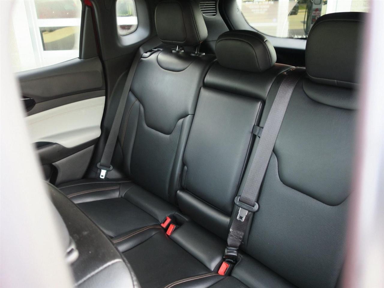 Jeep Compass photo 23