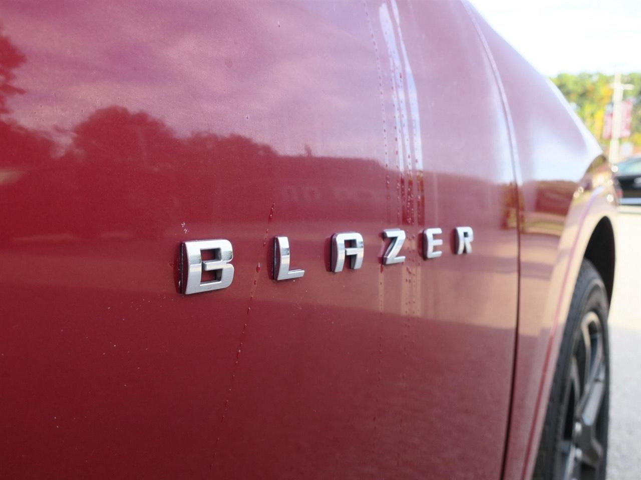 Chevrolet Blazer photo 12