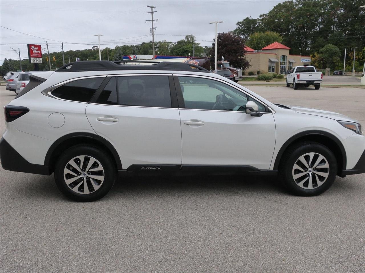 Subaru Outback Premium CVT 2022
