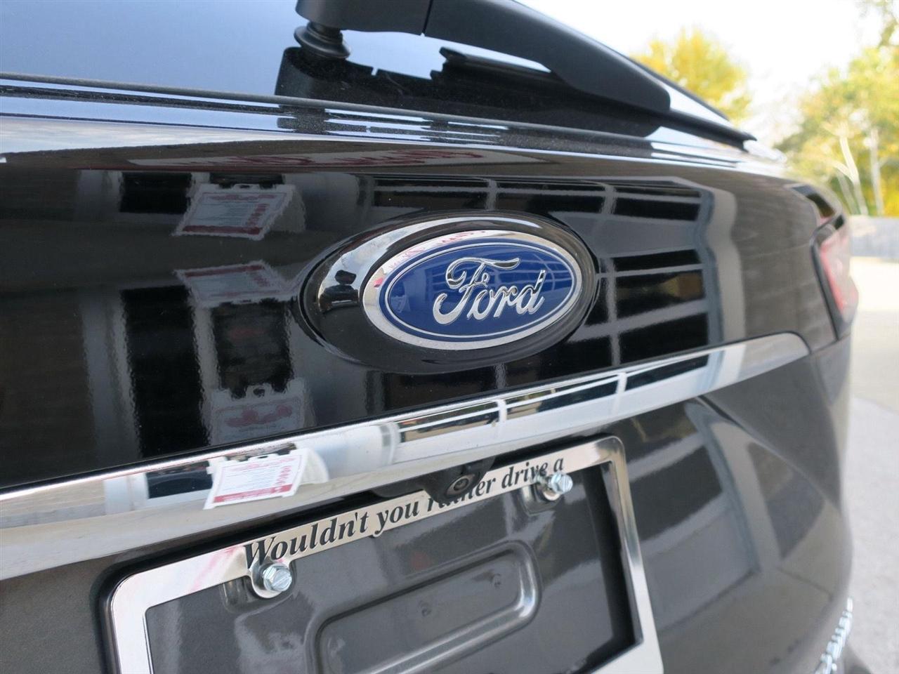 Ford Edge Titanium AWD 2020