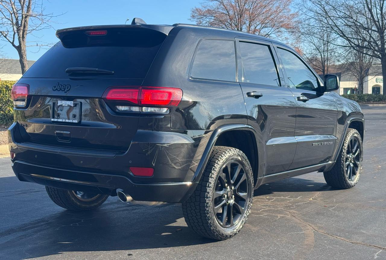 Jeep Grand Cherokee Laredo X 4x4 2021