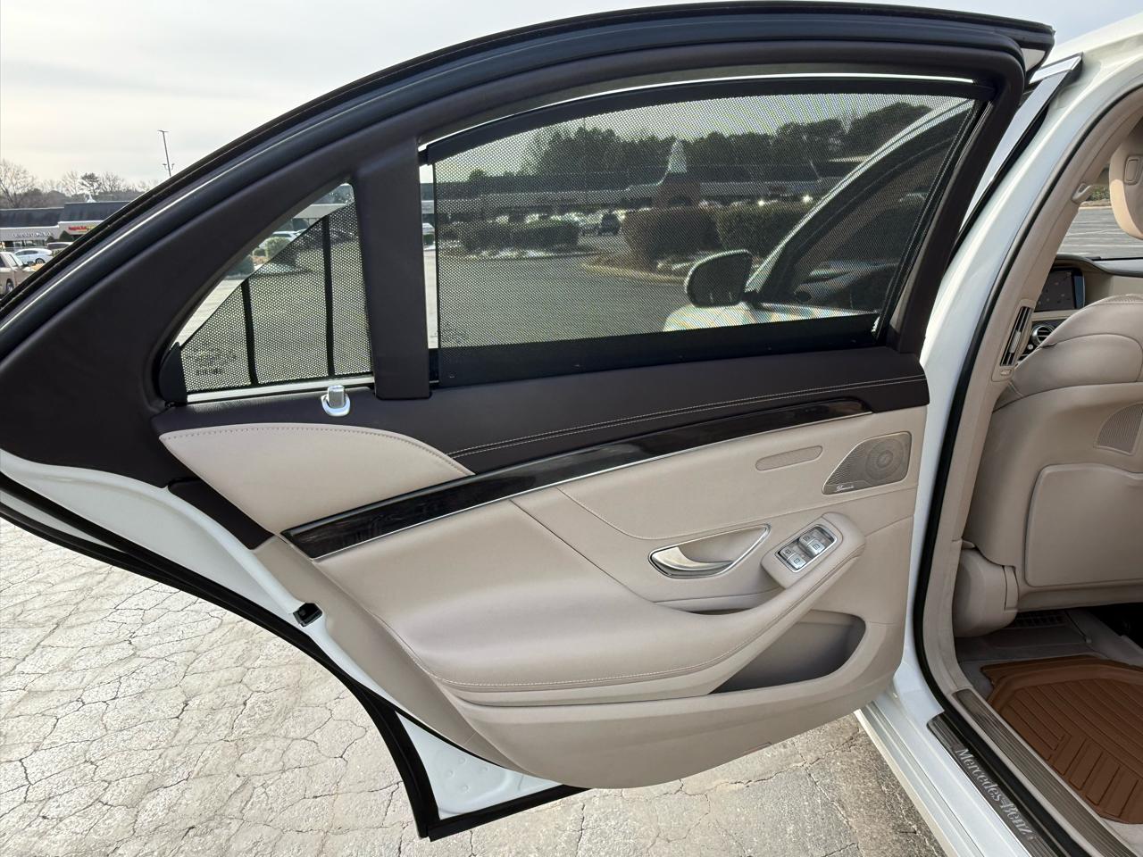 Mercedes-Benz S-Class 4dr Sdn S 550 RWD 2016