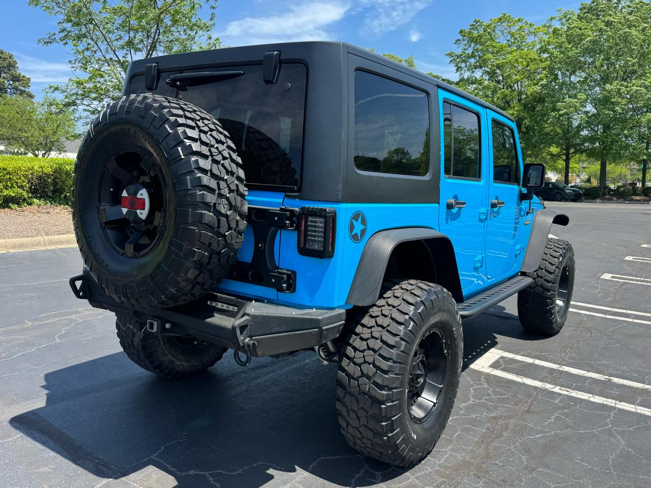 Jeep Wrangler Unlimited 4WD 4dr Sport 2017