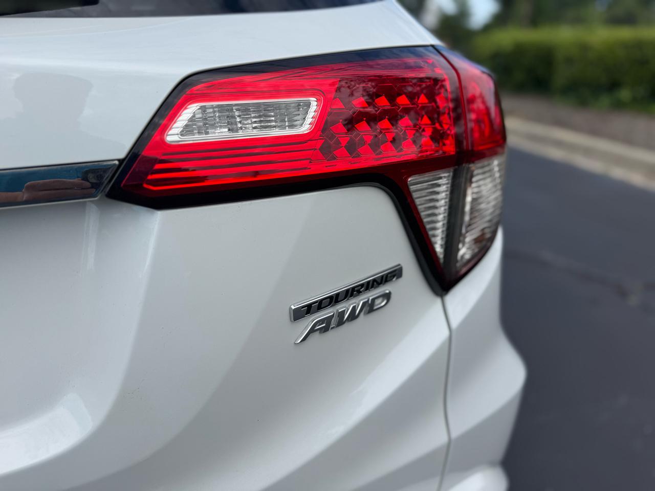 Honda HR-V Touring AWD CVT 2019