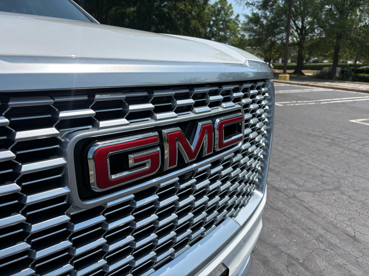 GMC Yukon 4WD 4dr Denali 2023
