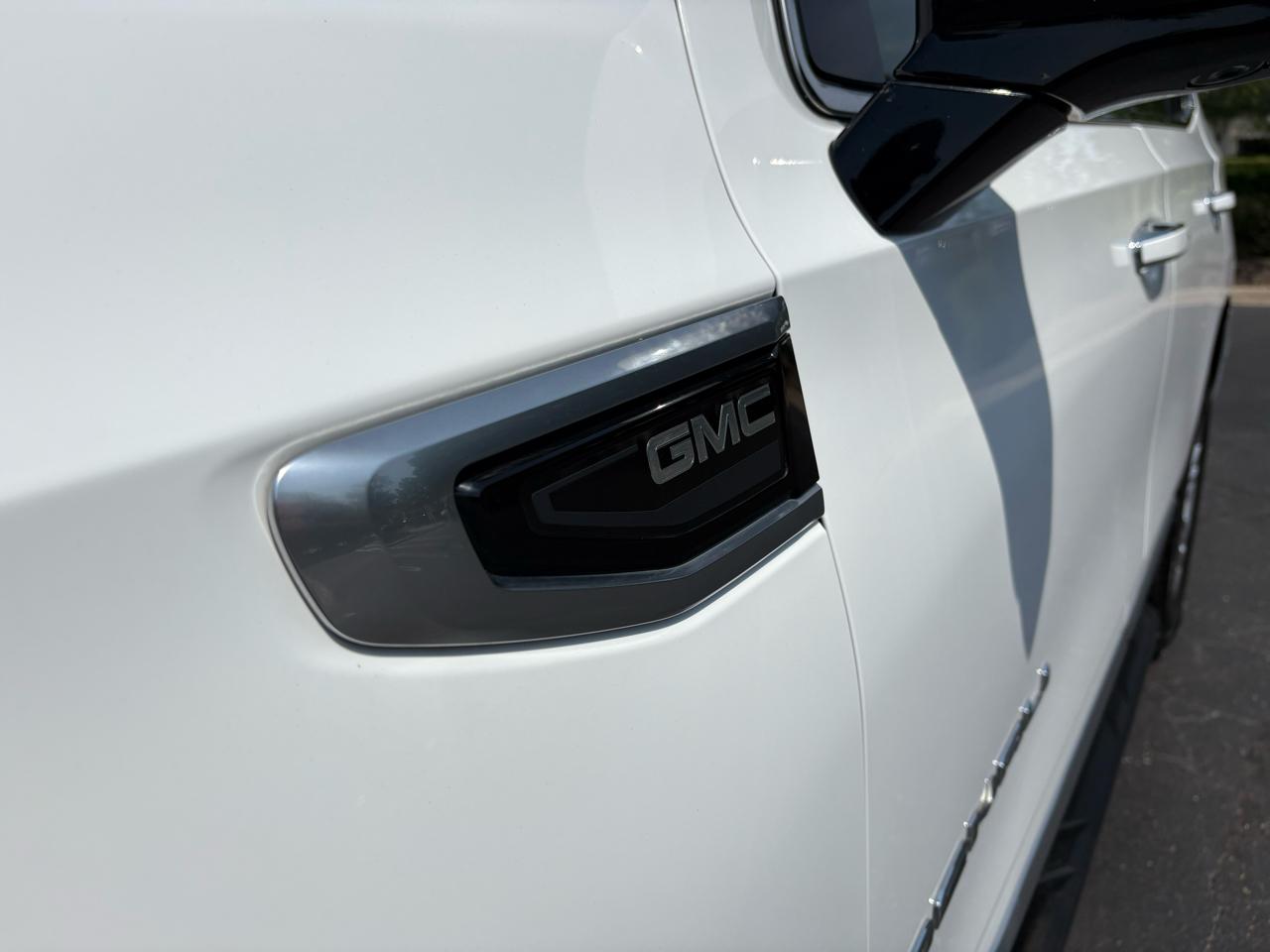 GMC Yukon 4WD 4dr Denali 2023