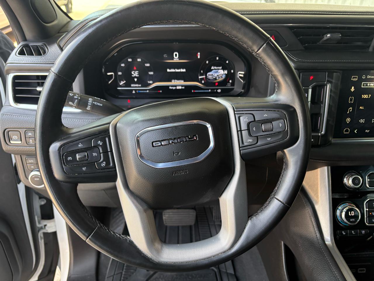 GMC Yukon 4WD 4dr Denali 2023
