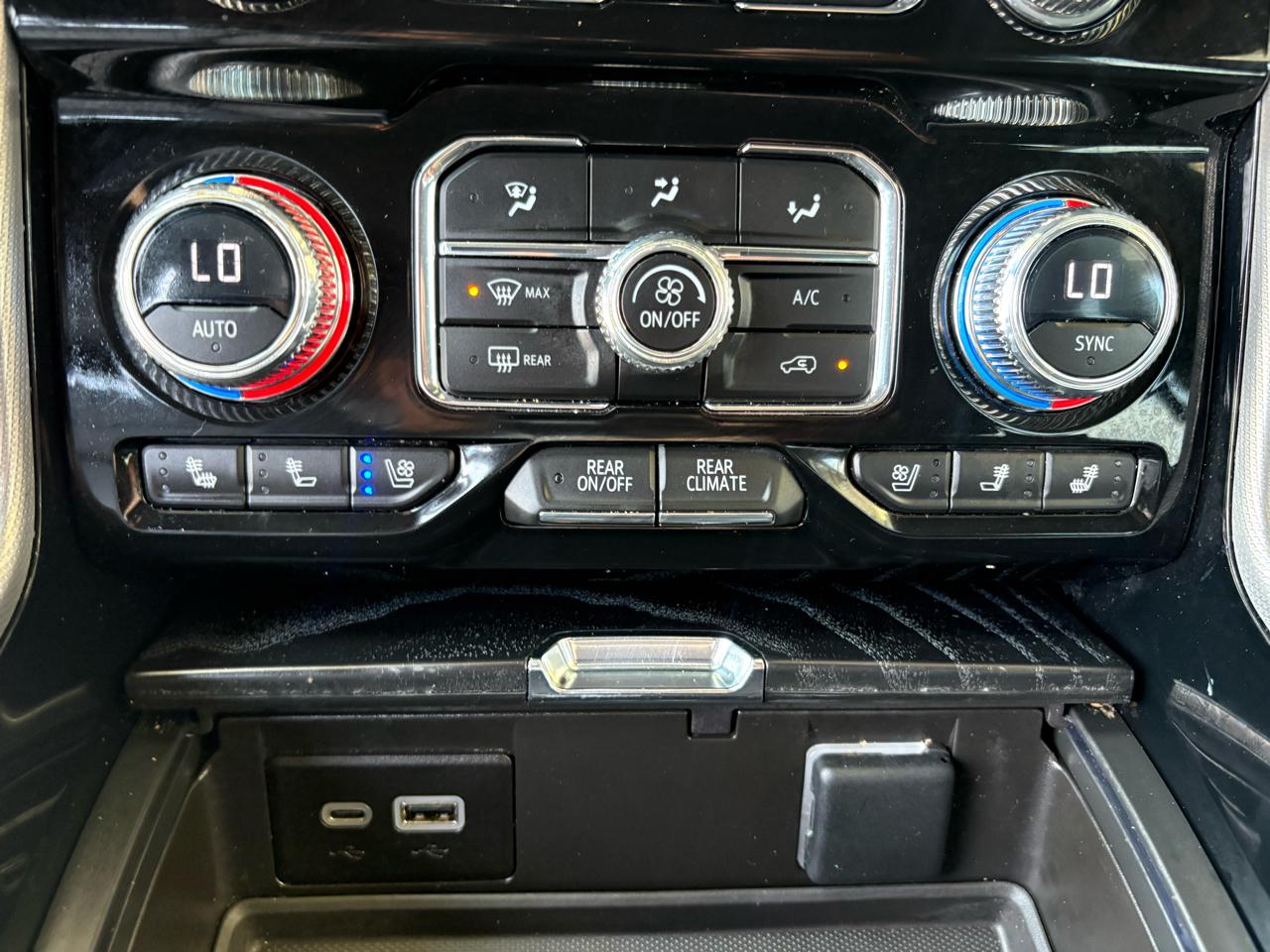 GMC Yukon 4WD 4dr Denali 2023