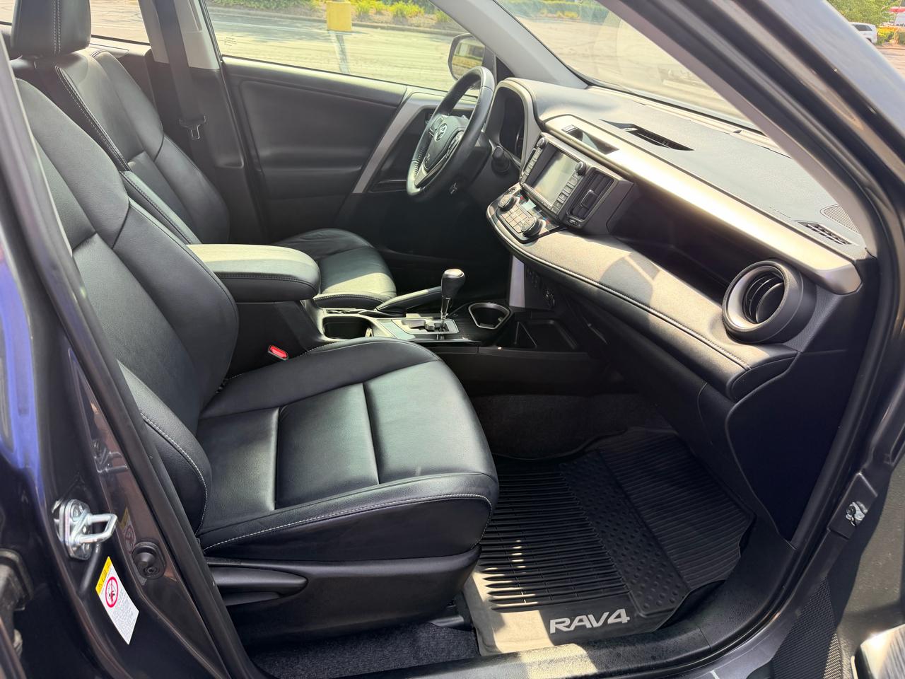 Toyota RAV4 FWD 4dr Limited (Natl) 2016