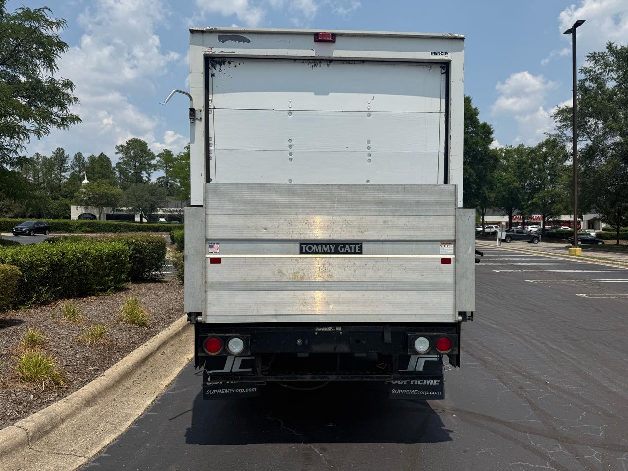 Chevrolet Express Commercial Cutaway 3500 Van 139" 2016