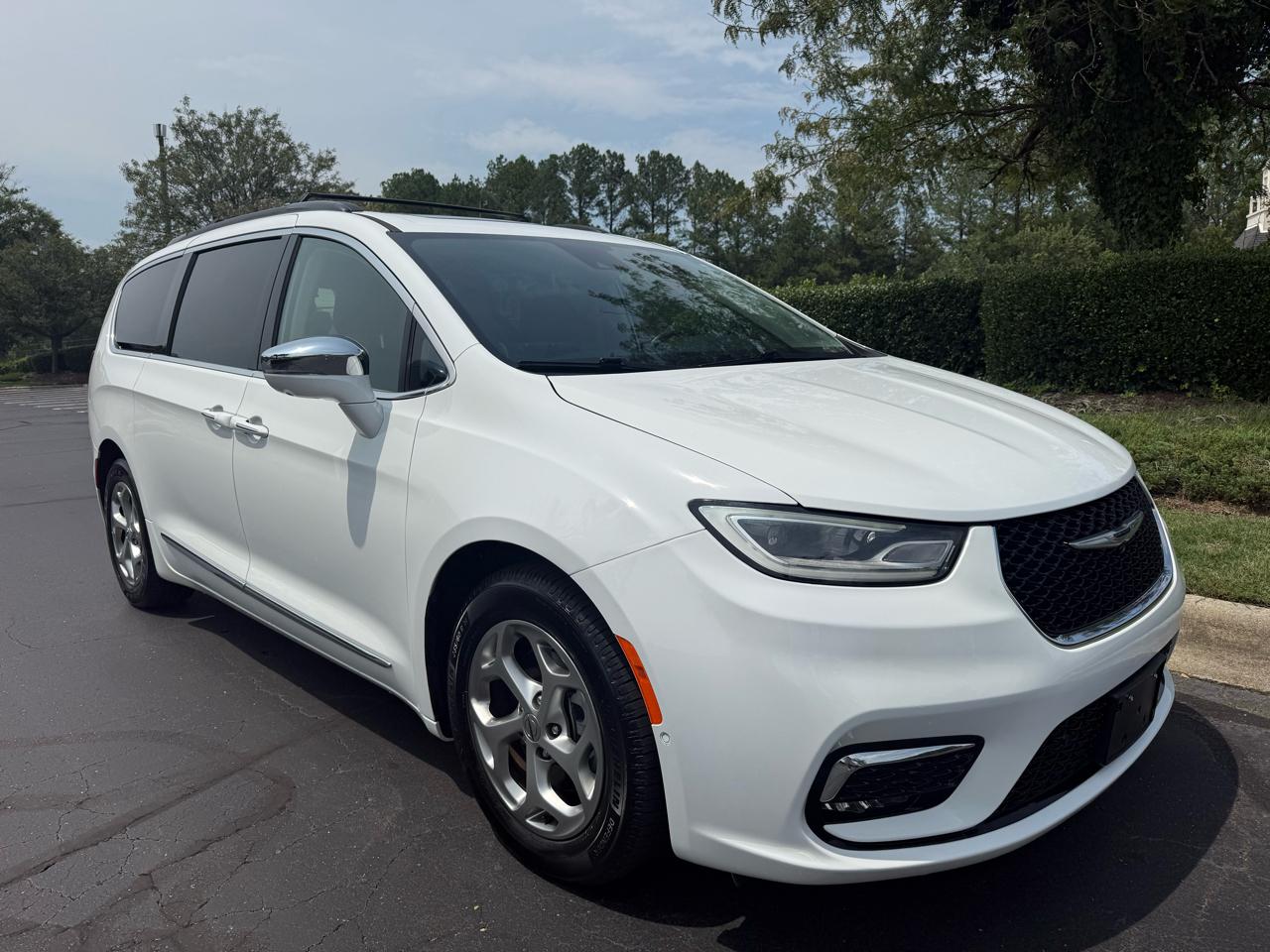 Chrysler Pacifica Limited FWD 2022