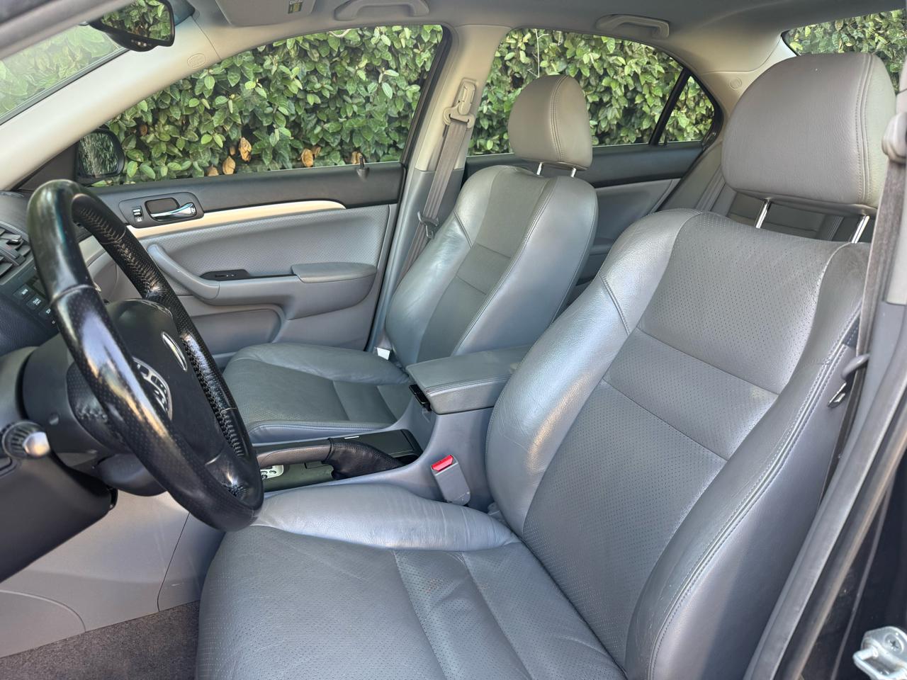 Acura TSX 4dr Sdn AT 2006