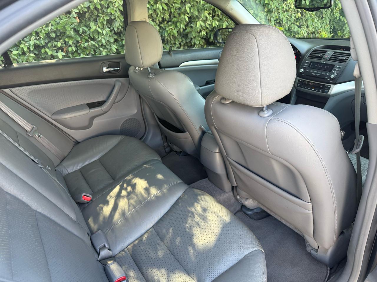 Acura TSX 4dr Sdn AT 2006