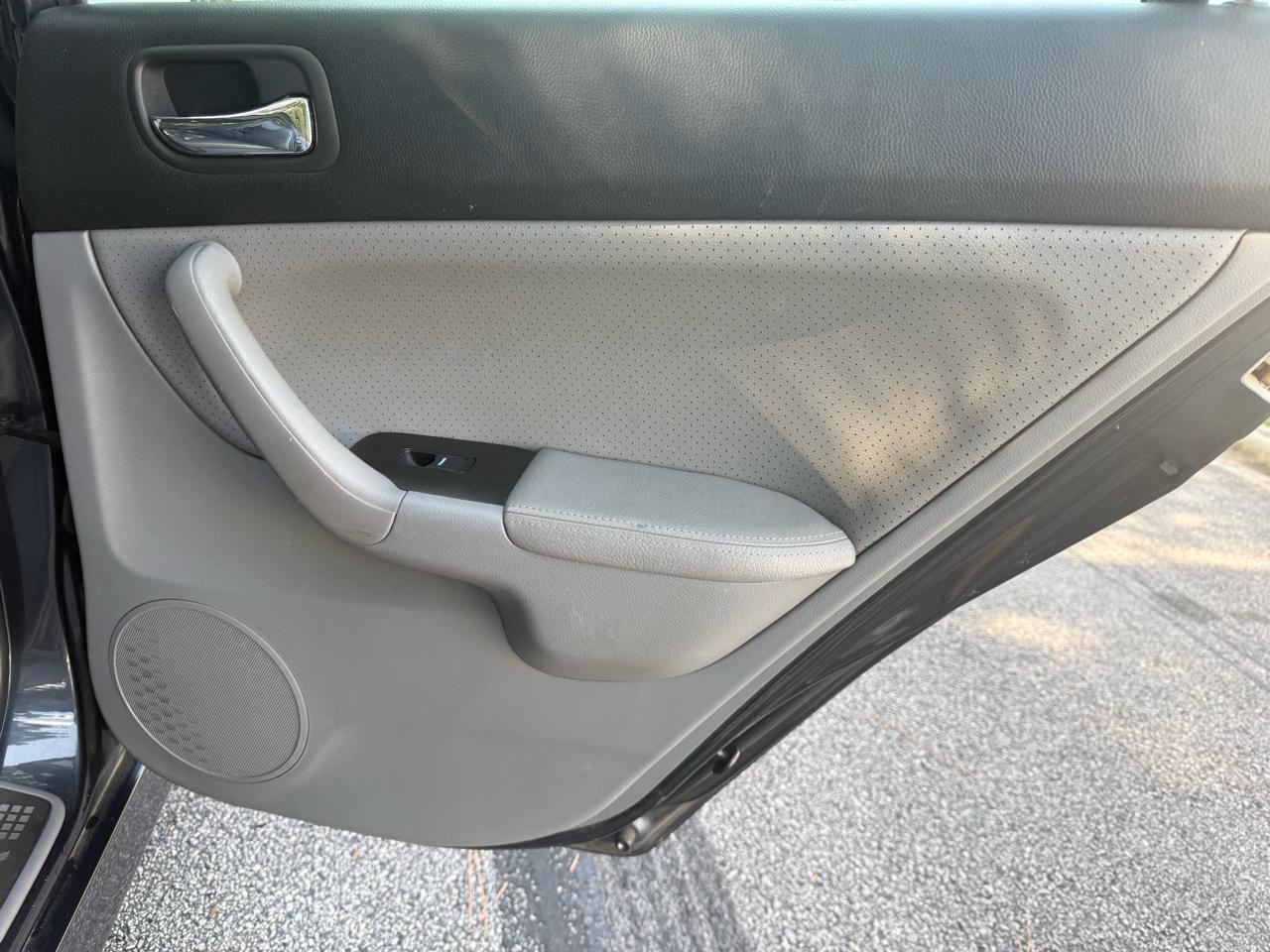 Acura TSX 4dr Sdn AT 2006