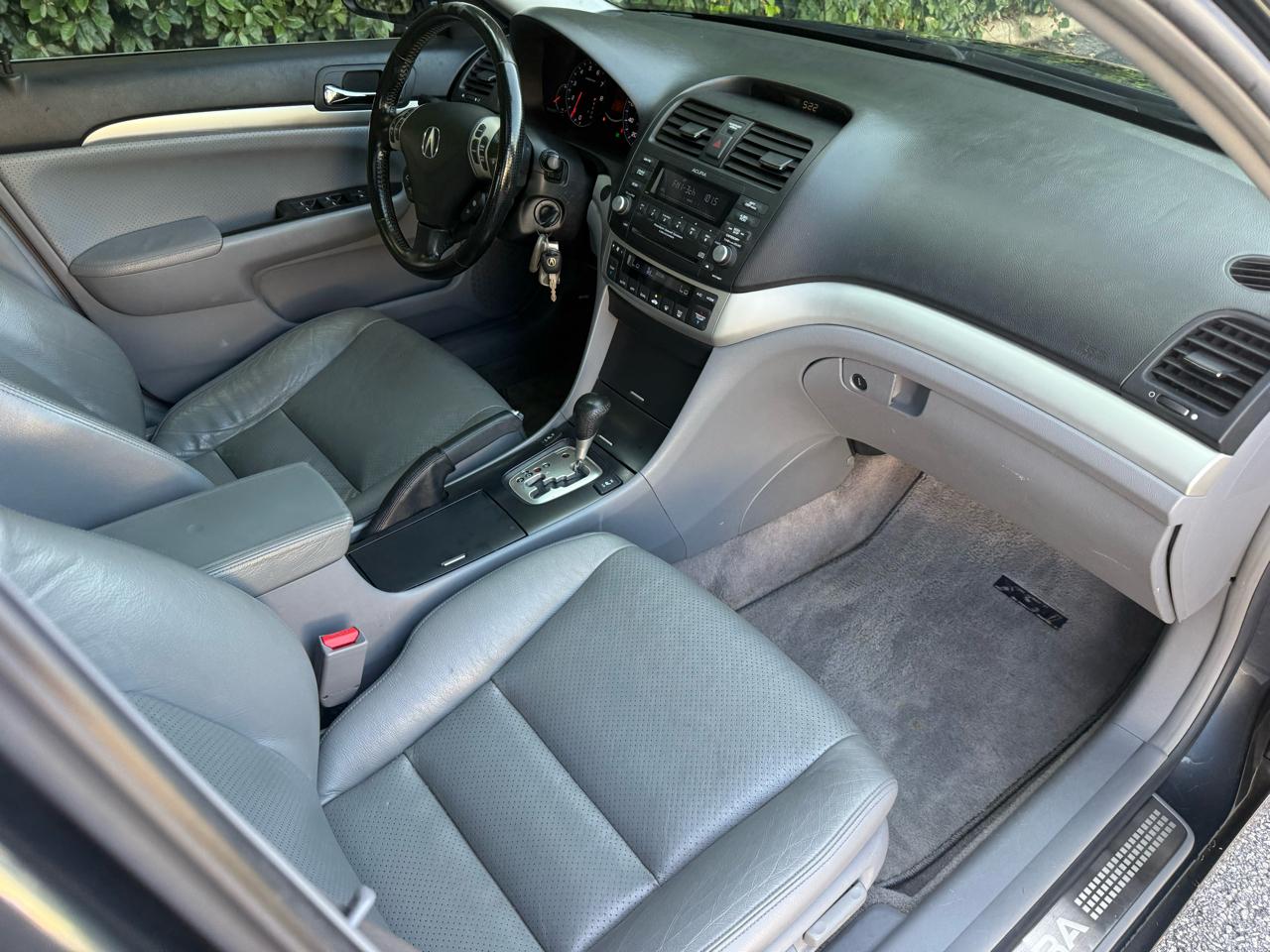 Acura TSX 4dr Sdn AT 2006