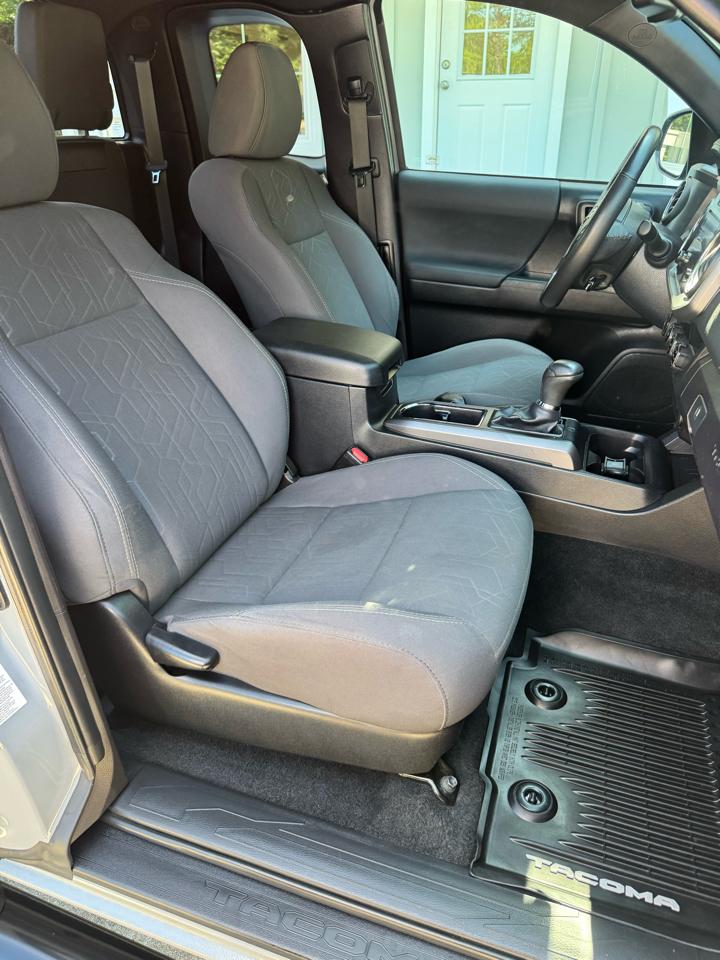 Toyota Tacoma 4WD Access Cab V6 AT TRD Off Road (Natl) 2018