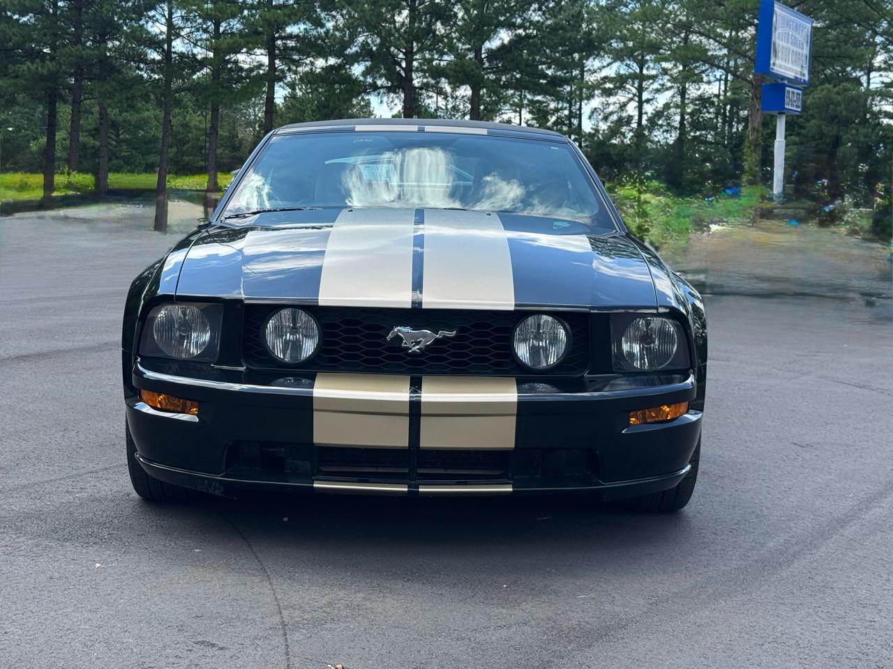 Ford Mustang 2dr Conv GT Deluxe 2005