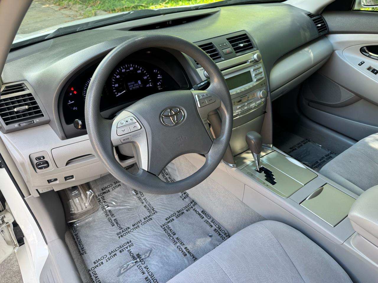 Toyota Camry Hybrid 4dr Sdn (Natl) 2011