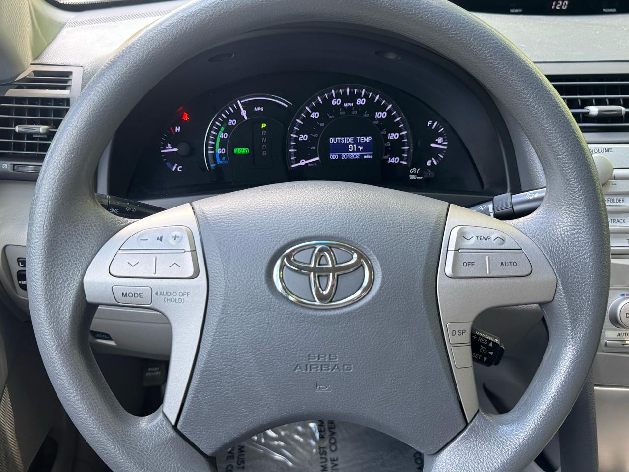 Toyota Camry Hybrid 4dr Sdn (Natl) 2011