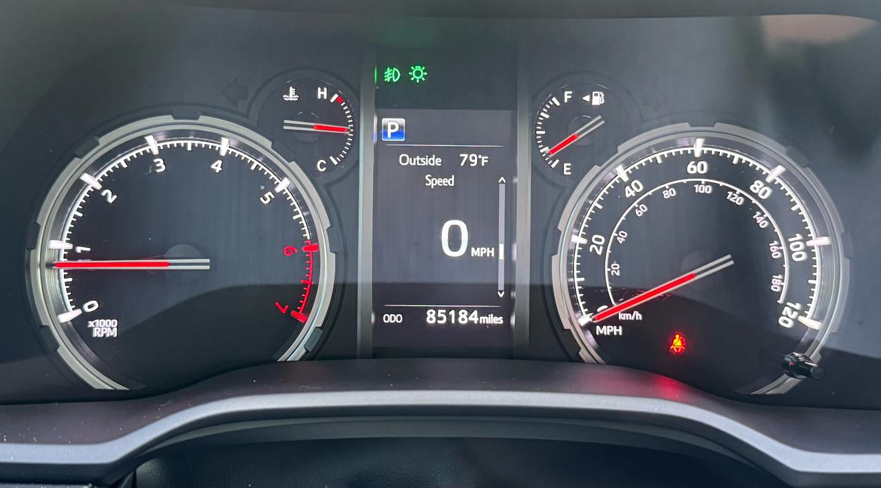 Toyota 4Runner TRD Sport 4WD (Natl) 2022