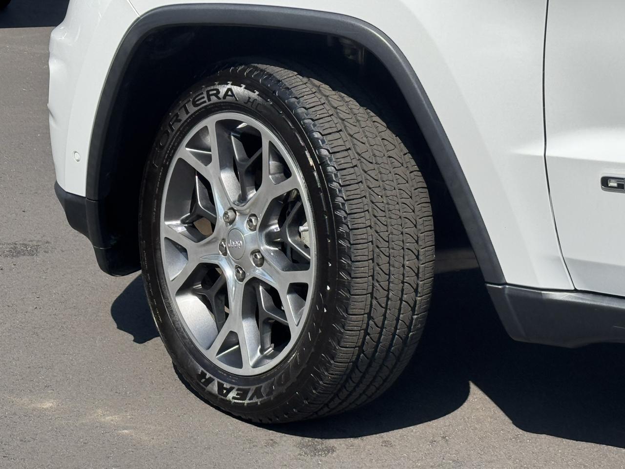 Jeep Grand Cherokee Limited 4x4 2021