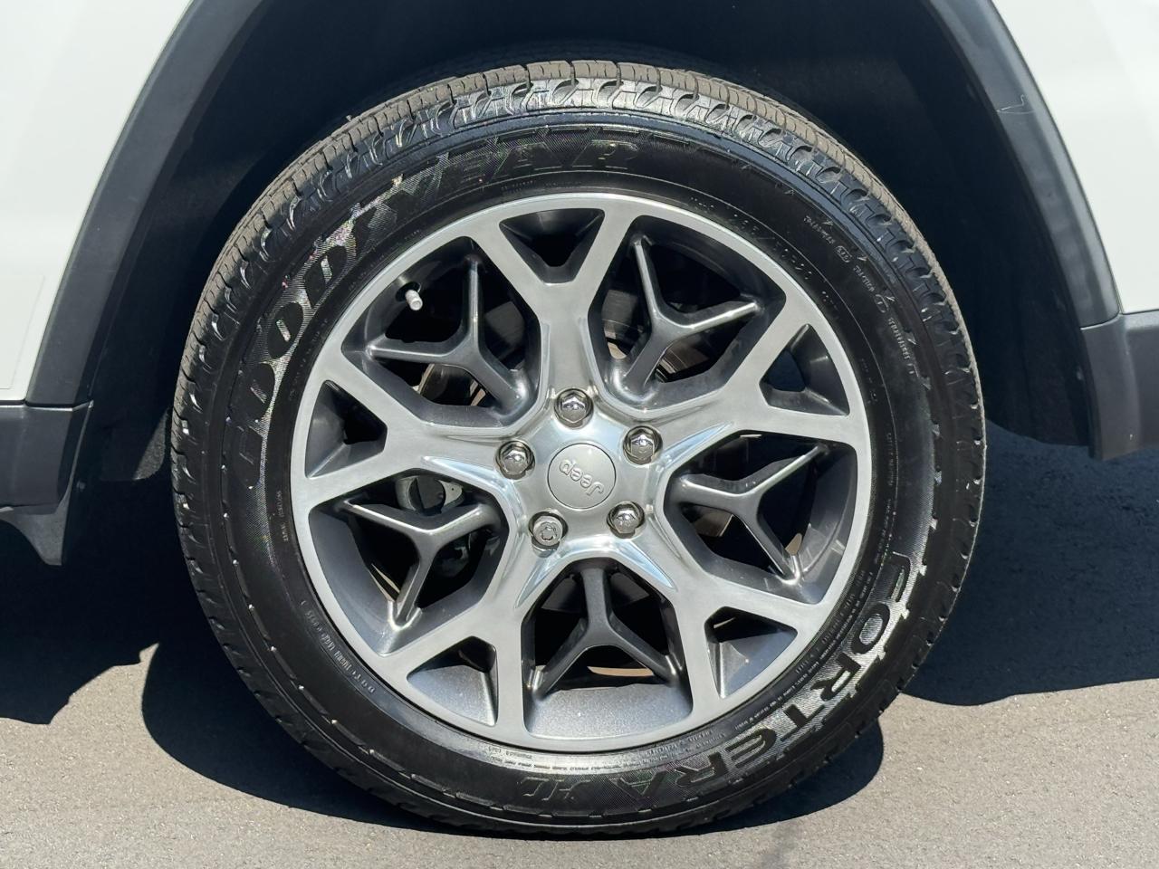 Jeep Grand Cherokee Limited 4x4 2021