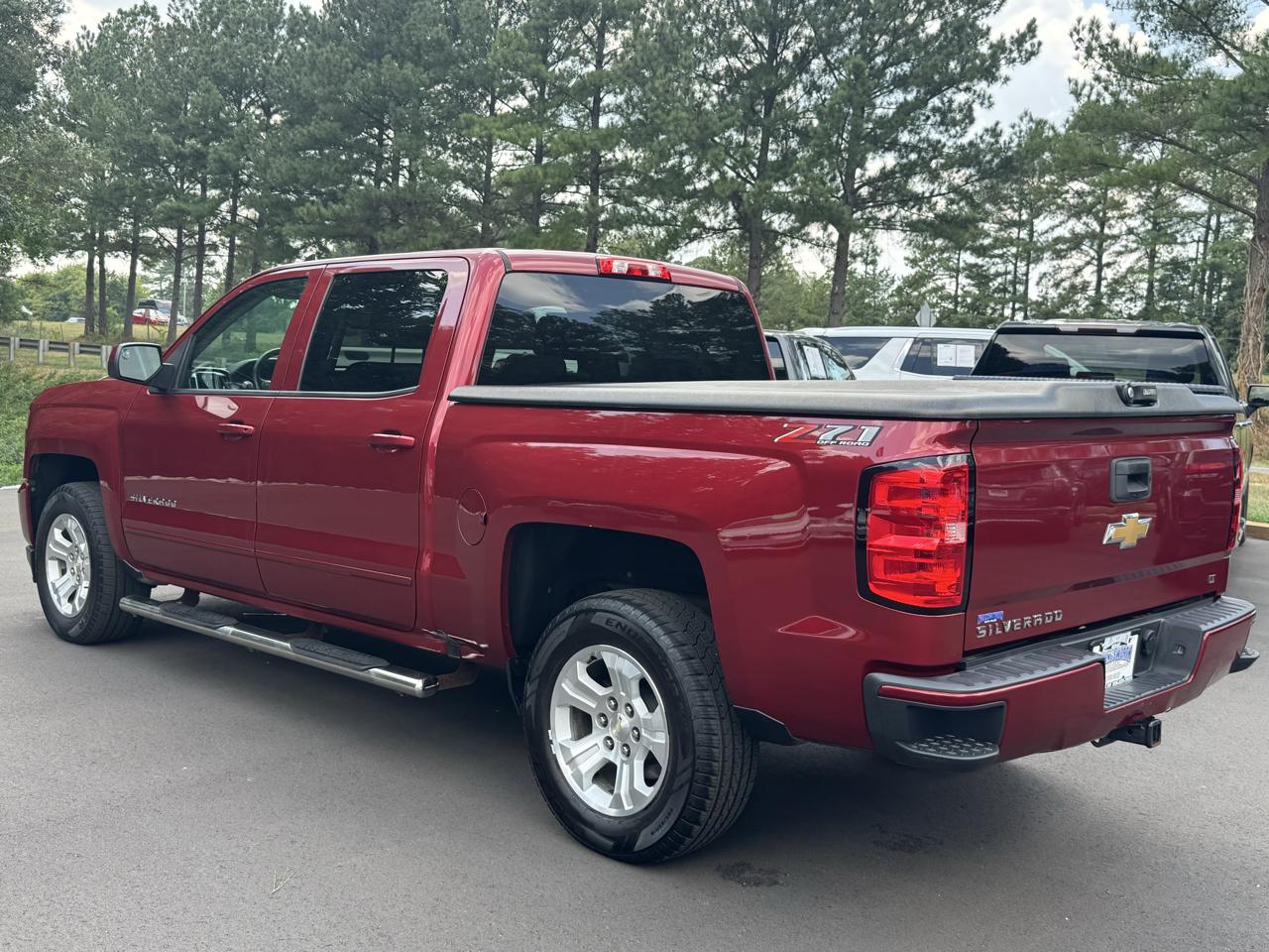 Chevrolet Silverado 1500 4WD Crew Cab 143.5" LT w/2LT 2018