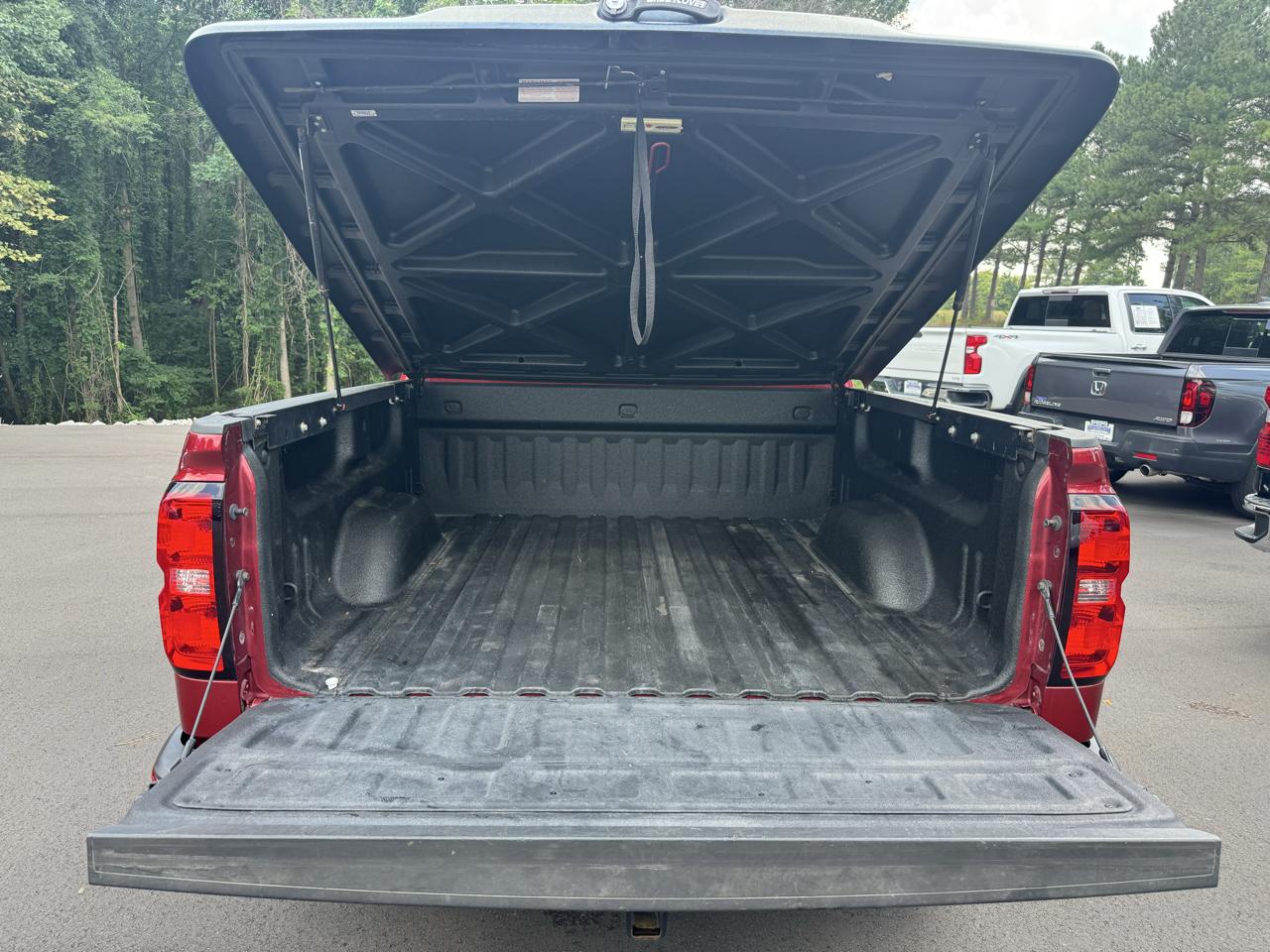 Chevrolet Silverado 1500 4WD Crew Cab 143.5" LT w/2LT 2018