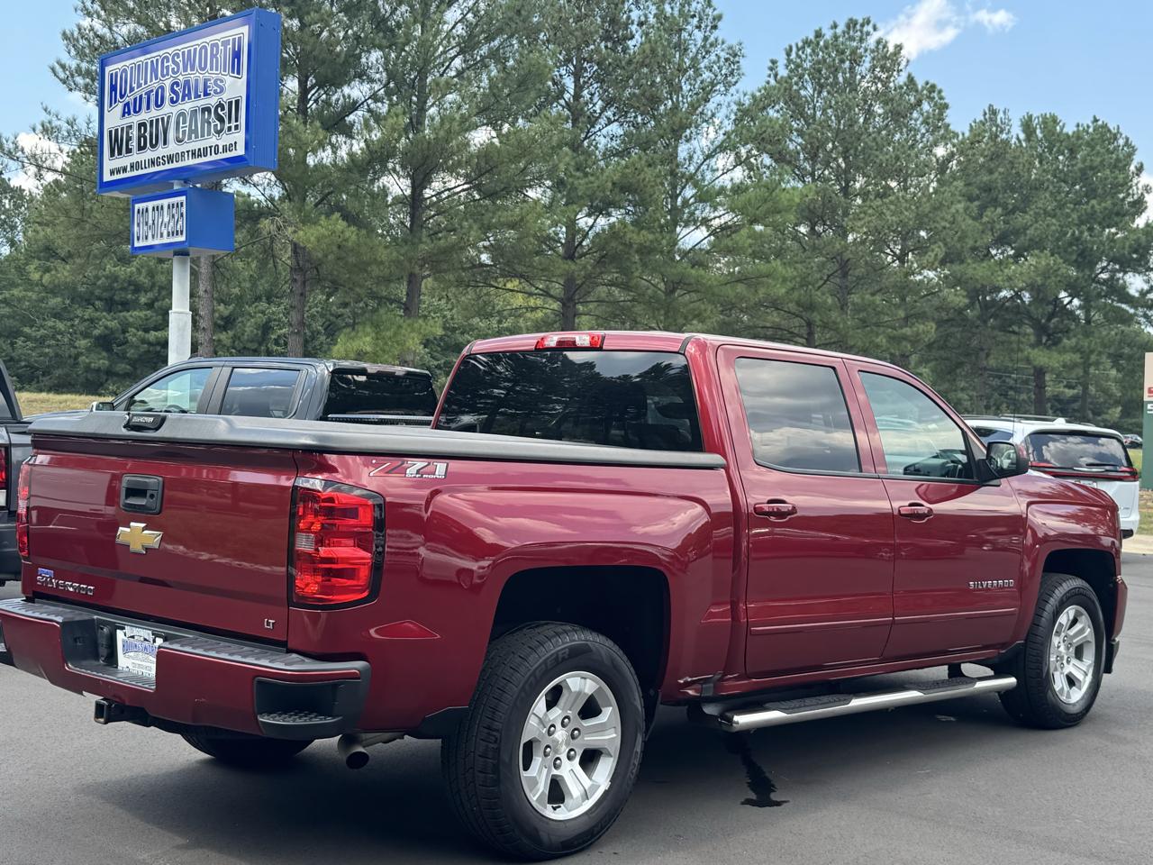 Chevrolet Silverado 1500 4WD Crew Cab 143.5" LT w/2LT 2018