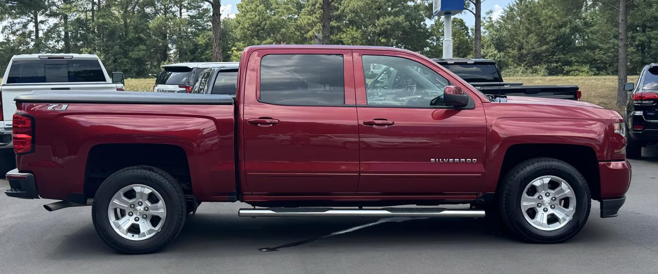 Chevrolet Silverado 1500 4WD Crew Cab 143.5" LT w/2LT 2018
