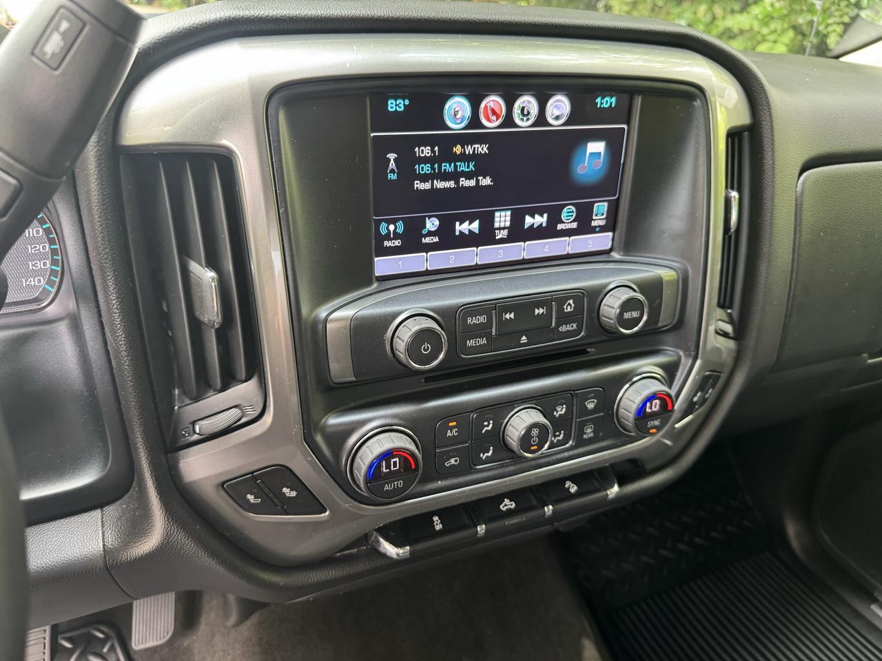 Chevrolet Silverado 1500 4WD Crew Cab 143.5" LT w/2LT 2018