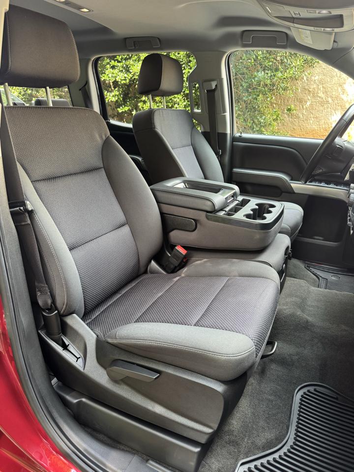 Chevrolet Silverado 1500 4WD Crew Cab 143.5" LT w/2LT 2018