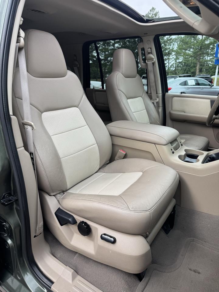 Ford Expedition 5.4L Eddie Bauer 4WD 2003