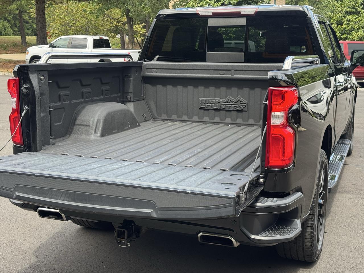 Chevrolet Silverado 1500 4WD Crew Cab 147" High Country 2020
