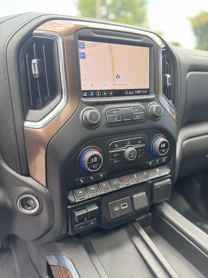 Chevrolet Silverado 1500 4WD Crew Cab 147" High Country 2020