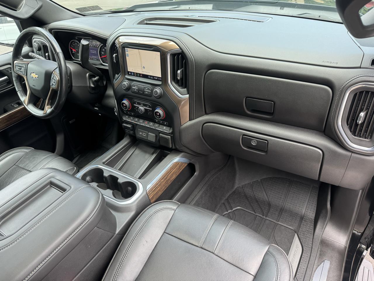 Chevrolet Silverado 1500 4WD Crew Cab 147" High Country 2020