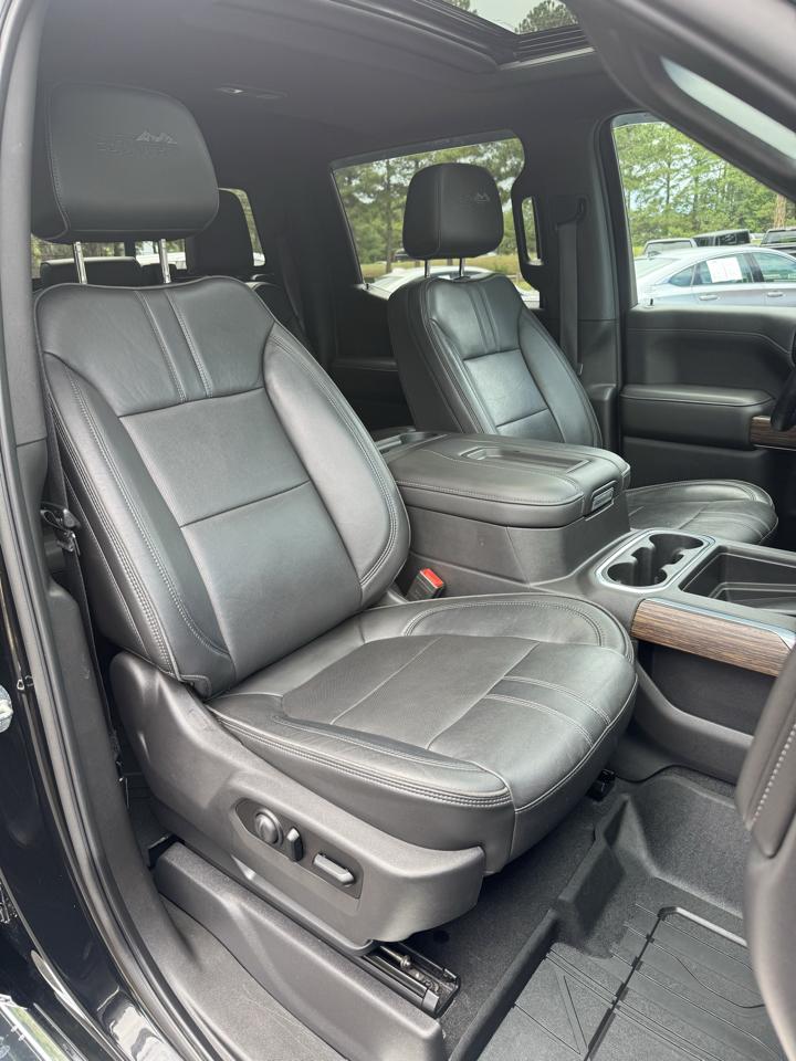 Chevrolet Silverado 1500 4WD Crew Cab 147" High Country 2020