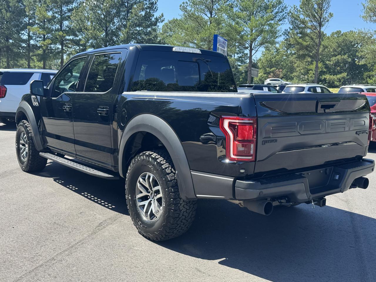 Ford F-150 Raptor SuperCrew 4WD 2018