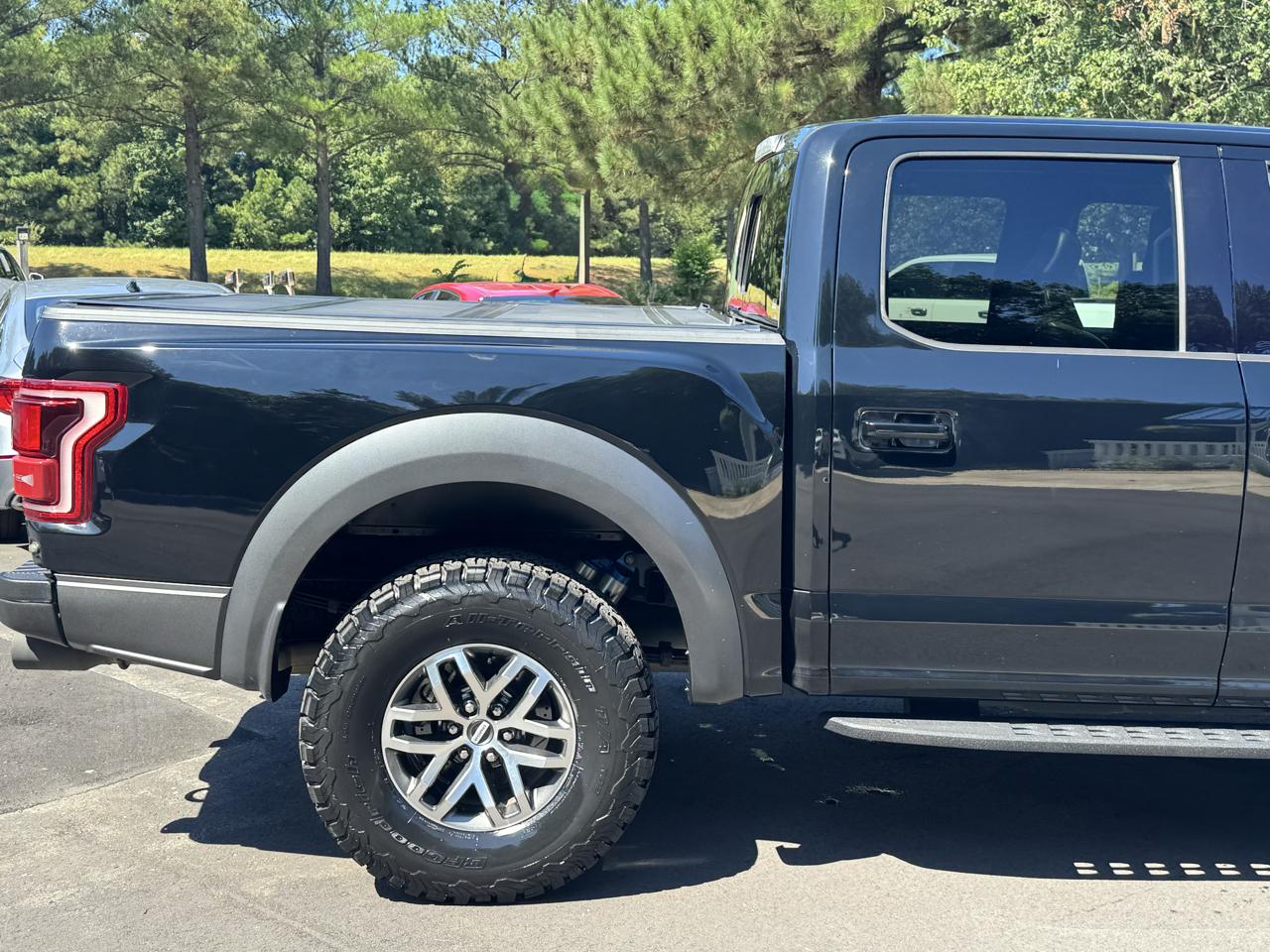 Ford F-150 Raptor SuperCrew 4WD 2018