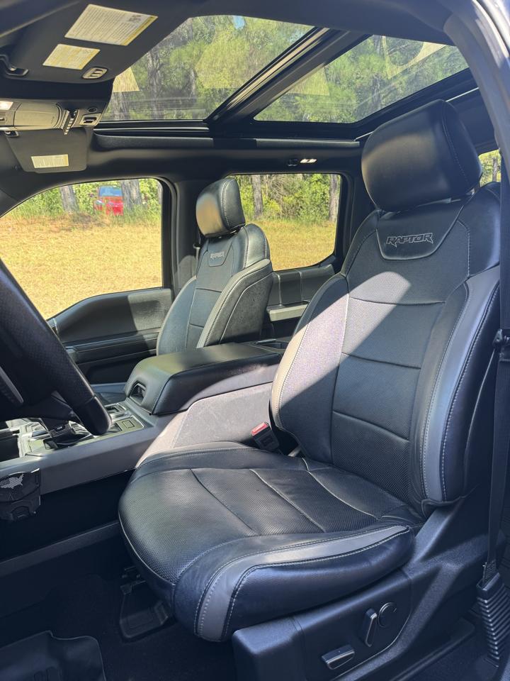 Ford F-150 Raptor SuperCrew 4WD 2018