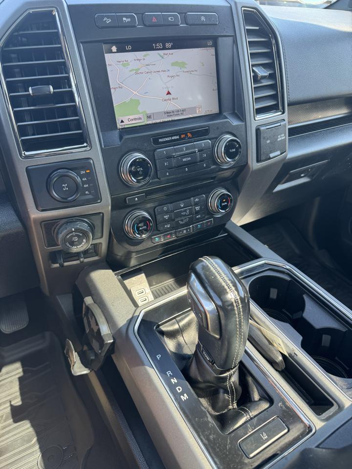 Ford F-150 Raptor SuperCrew 4WD 2018