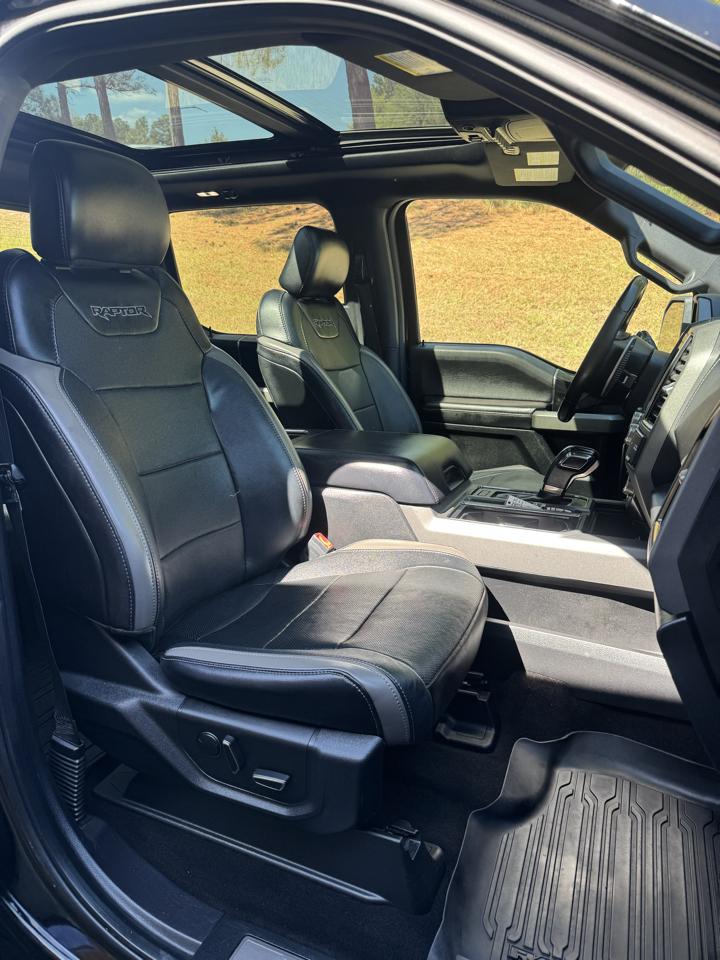 Ford F-150 Raptor SuperCrew 4WD 2018