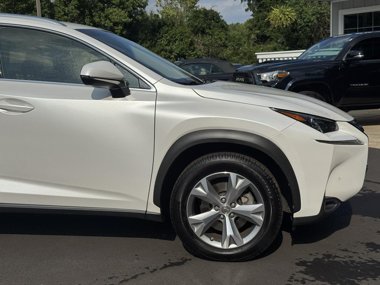 Lexus NX NX Turbo FWD 2017