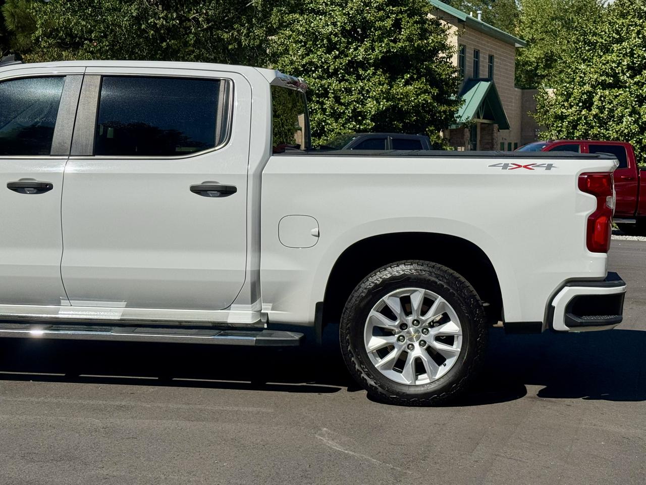 Chevrolet Silverado 1500 4WD Crew Cab 147" Custom 2019