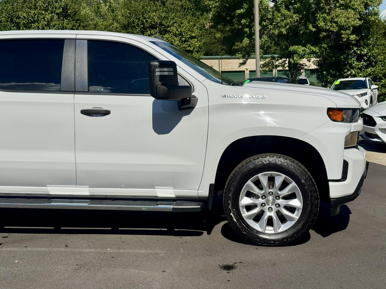 Chevrolet Silverado 1500 4WD Crew Cab 147" Custom 2019